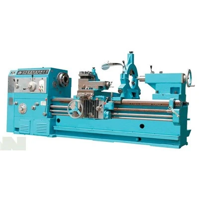 Small Horizontal Lathe with Saddle